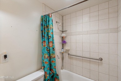 Unlock the possibilities with this rare duplex-zoned property in - photo 50