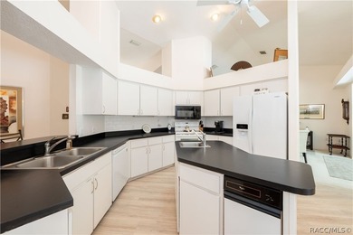 This charming 3-bedroom, 2-bath pool home with an oversized - photo 15