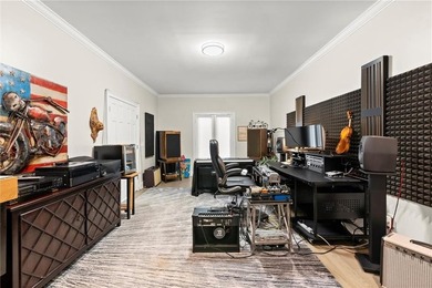 Discover this beautifully renovated custom estate, perfectly - photo 18