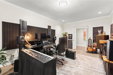 Discover this beautifully renovated custom estate, perfectly - photo 19