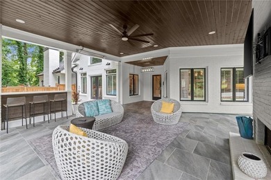 Discover this beautifully renovated custom estate, perfectly - photo 34