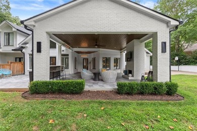 Discover this beautifully renovated custom estate, perfectly - photo 39