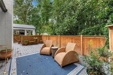 Discover this beautifully renovated custom estate, perfectly - photo 41