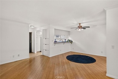 Welcome to this desirable single-level home featuring 2 bedrooms - photo 8
