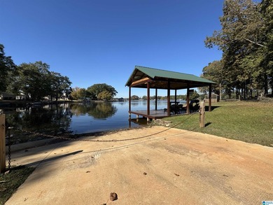 Main Channel Waterfront building lot with 2 Acres on Lay Lake - photo 10