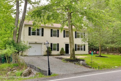 Lake Home For Sale in Tobyhanna, Pennsylvania