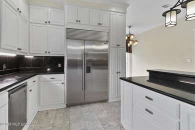 A timeless Southern estate where classic architecture meets - photo 32