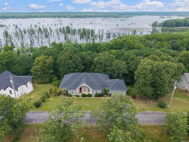 Discover comfort and tranquility in this well-maintained home - photo 38