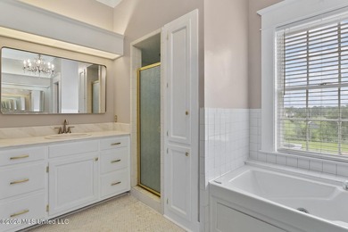 A timeless Southern estate where classic architecture meets - photo 39