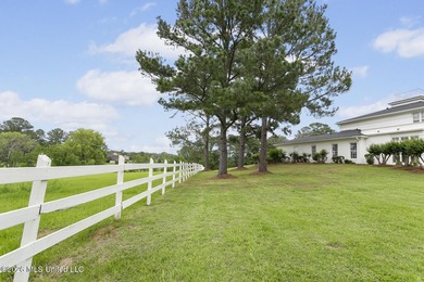 A timeless Southern estate where classic architecture meets - photo 47