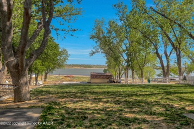 Lake Home Off Market in Clarendon, Texas