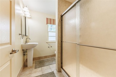 Welcome to this spacious and versatile 2,262 sq. ft. Cape Cod - photo 14