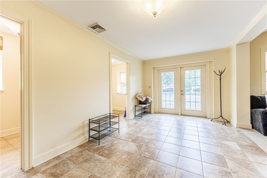Welcome to this spacious and versatile 2,262 sq. ft. Cape Cod - photo 15