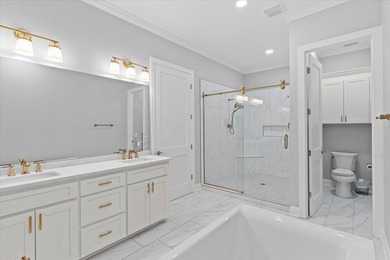 Luxury lakefront living in the highly sought-after Headland - photo 25