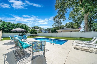 Beautiful West Islip Colonial on a huge double lot with - photo 29