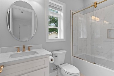 Luxury lakefront living in the highly sought-after Headland - photo 30