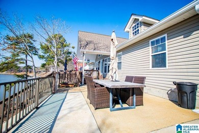 This one level lake front home offers 3 bedrooms and 2 full - photo 35