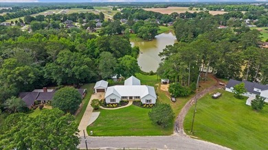 Luxury lakefront living in the highly sought-after Headland - photo 42