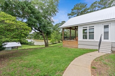 Luxury lakefront living in the highly sought-after Headland - photo 45