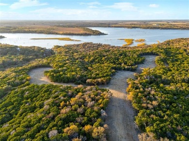 Lake Waco Acreage For Sale in Woodway Texas