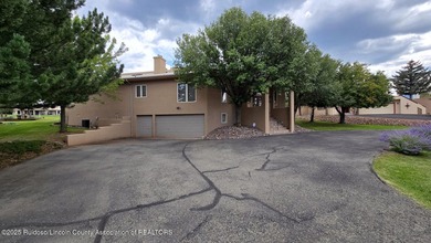 Luxury 4-Bedroom Home at Alto Lakes Golf & Country Club, Alto - photo 2