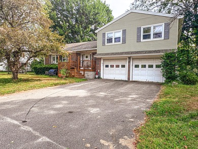 Kennebec River Home For Sale in Waterville Maine