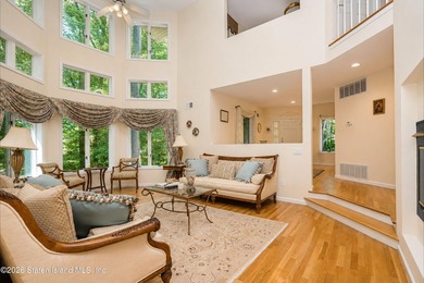 Luxury Cul-de-Sac Retreat with Exceptional Space and - photo 22