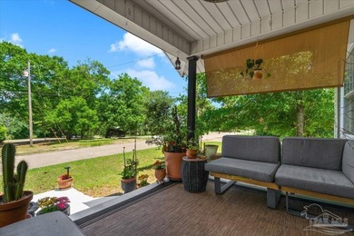 The front porch is perfectly positioned to catch the morning sun - photo 43