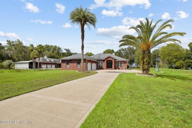 Lake Home For Sale in Green Cove Springs, Florida