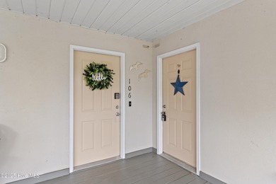 Coastal living awaits in St. James Plantation! This updated - photo 3