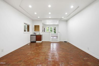 Beautiful modernist inspired home situated on a large wooded lot - photo 11