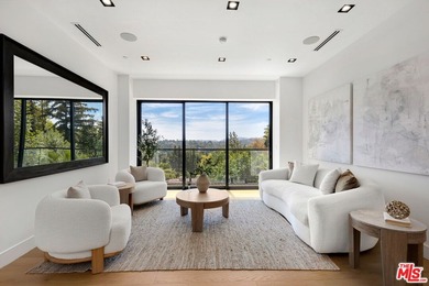 View property nestled in the hills of Encino, this newly - photo 16