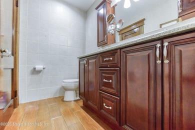 Welcome to 26 Dakota Pl, a single family detached colonial in - photo 28