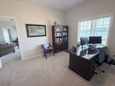 Custom lakefront home with high-end finishes + meticulous - photo 35
