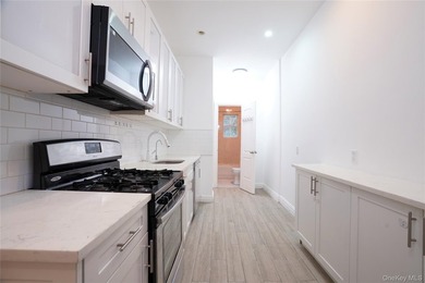 Welcome to 294 Hemlock Street, a classic Brooklyn row house - photo 15