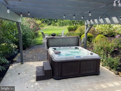 BACK ON THE MARKET AFTER A SHORT WINTER BREAK! A rare - photo 15