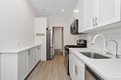 Welcome to 294 Hemlock Street, a classic Brooklyn row house - photo 17