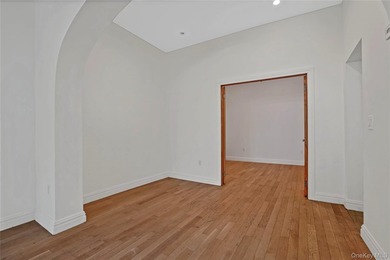 Welcome to 294 Hemlock Street, a classic Brooklyn row house - photo 21