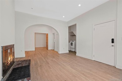 Welcome to 294 Hemlock Street, a classic Brooklyn row house - photo 30