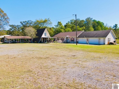 Lake Home For Sale in Hardin, Kentucky