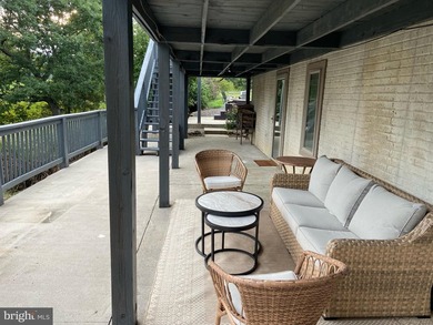 BACK ON THE MARKET AFTER A SHORT WINTER BREAK! A rare - photo 49