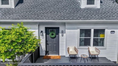 Lake Home For Sale in Tobyhanna, Pennsylvania