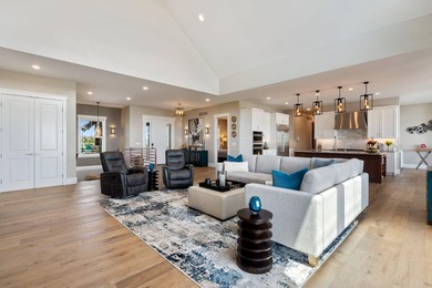 Lakeside luxury meets self sustaining lifestyle! Enjoy luxury - photo 6