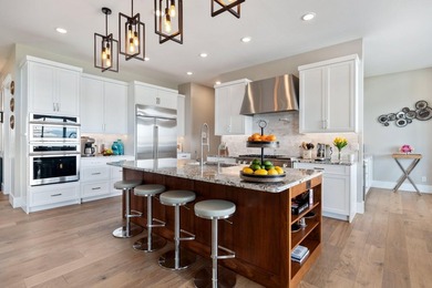 Lakeside luxury meets self sustaining lifestyle! Enjoy luxury - photo 9