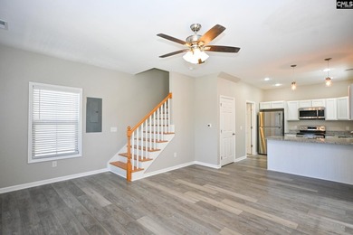 Welcome to lake living at its finest in the desirable Marina - photo 4