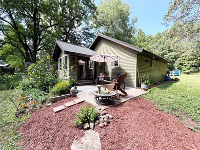 Enjoy peaceful riverfront living in this charming 1-bedroom - photo 24