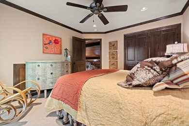 Enjoy Lake Ouachita living from this furnished 1,867+/- sq ft - photo 27