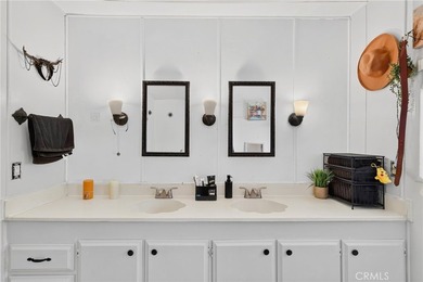 Welcome to this inviting 3-bedroom, 2-bath mobile home offering - photo 30