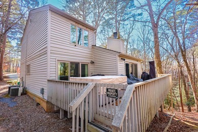 Enjoy Lake Ouachita living from this furnished 1,867+/- sq ft - photo 38