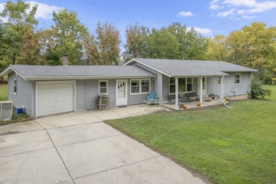 Take a look at this amazing property, 2.6 acres on the Fox River - photo 2